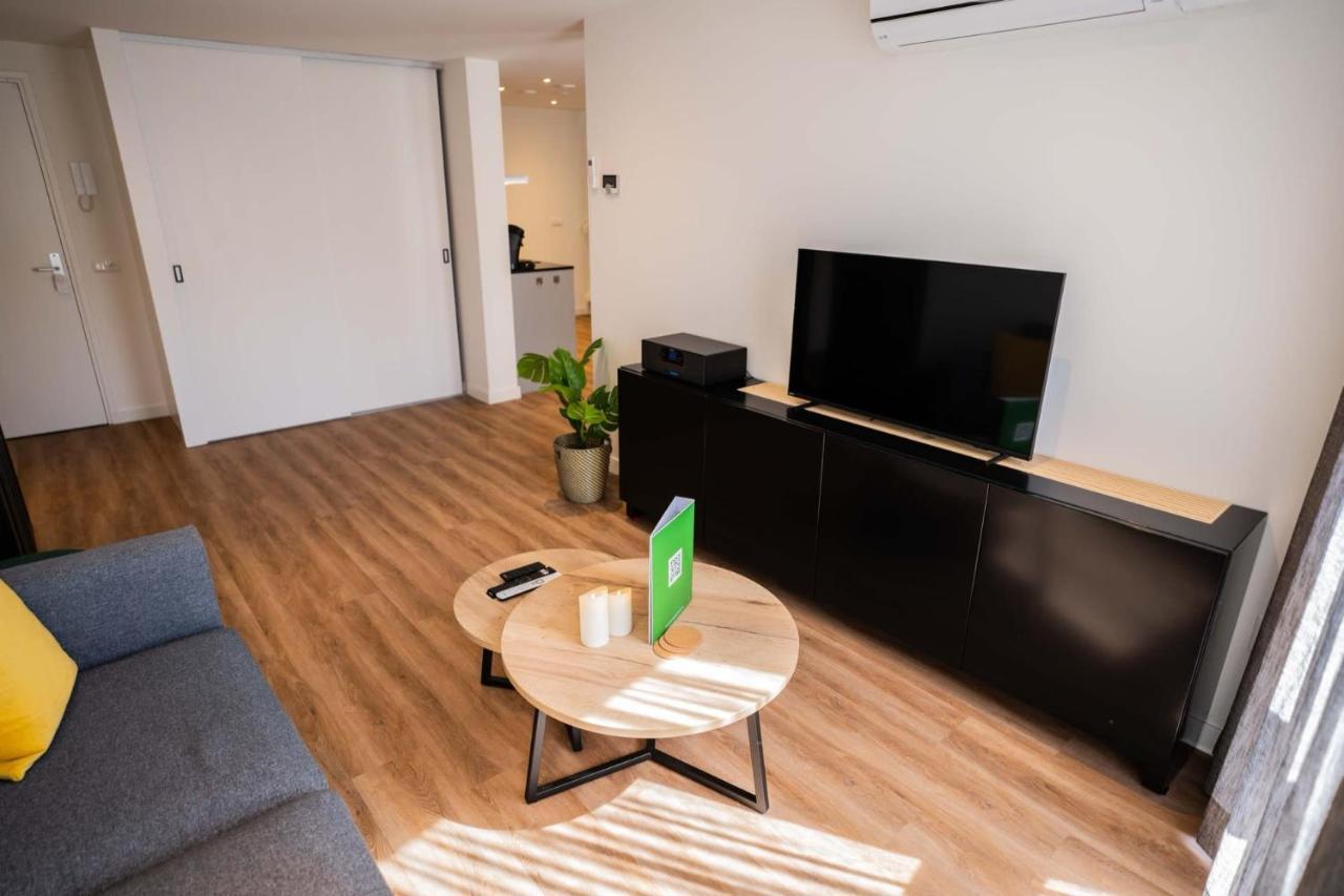 טיל Exclusive 70M2 One-Bedroom Apartment - We39E מראה חיצוני תמונה