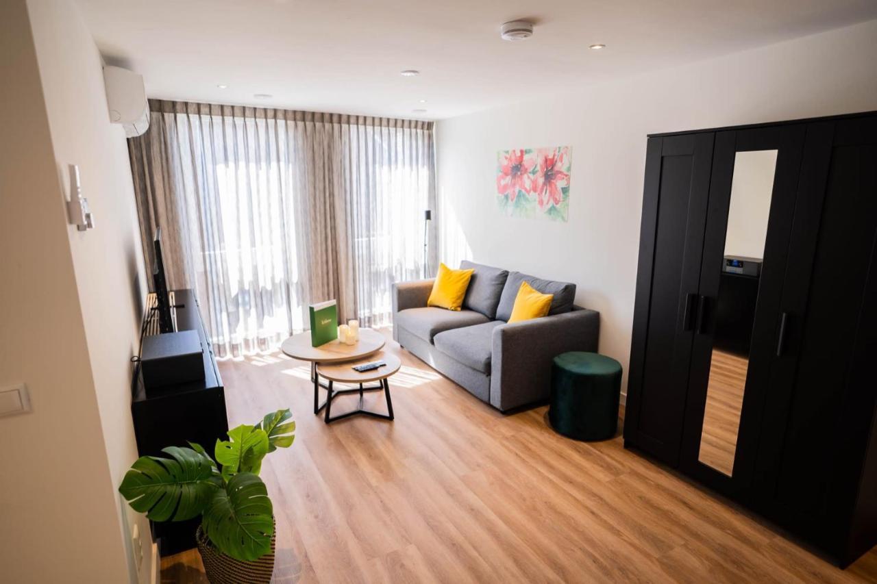 טיל Exclusive 70M2 One-Bedroom Apartment - We39E מראה חיצוני תמונה